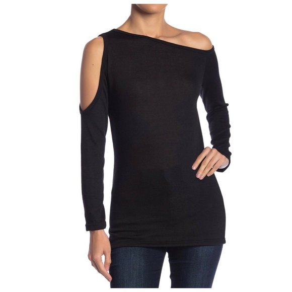 Go Couture Solid Off The Shoulder Cutout Sweater - Picture 2 of 6